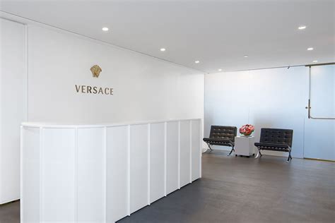 versace head office uk